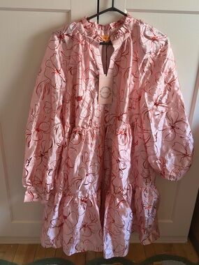 BNWT Stine Goya floral dress